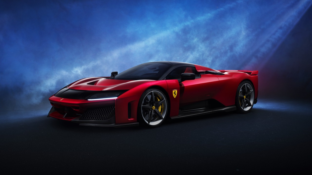 ferrari F80：フェラーリの新スーパーカー