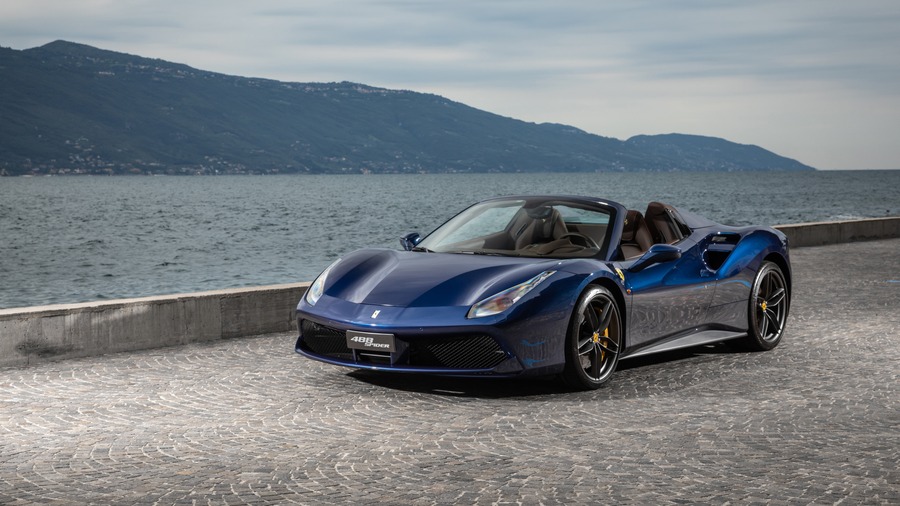 Ferrari 296 GTB ご注文受付開始