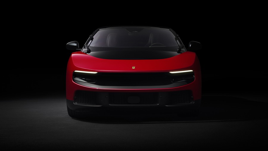 Ferrari Luce 販売についてのお問い合わせは Auto Cavallino へ
