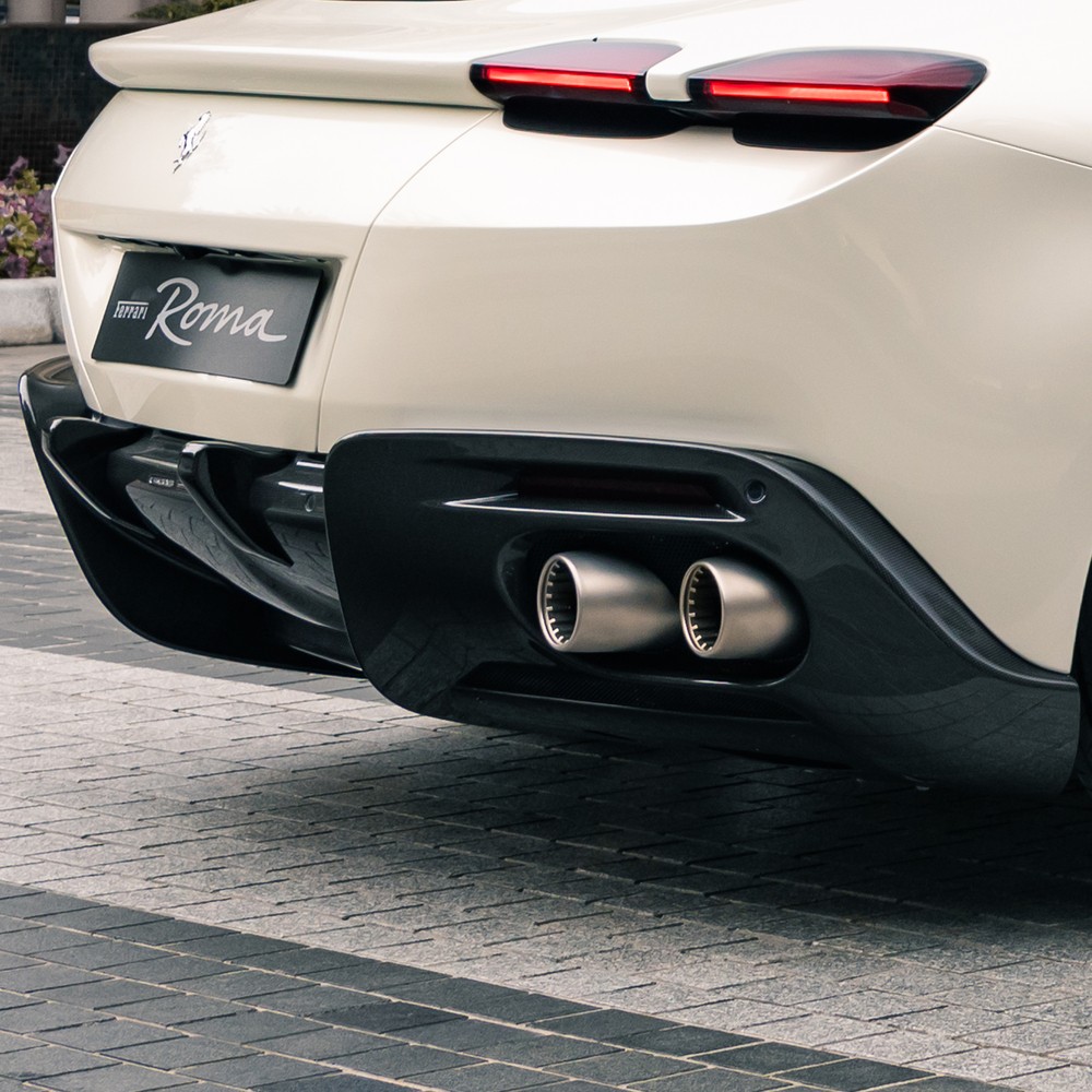 Ferrari Active Diffuser Carbon fibre rear diffuser