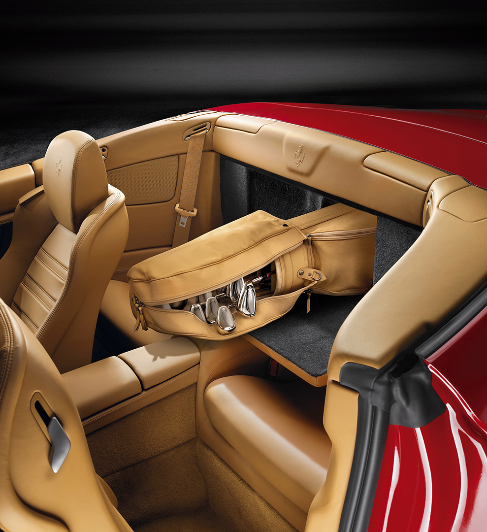 Ferrari California 30 - Interior