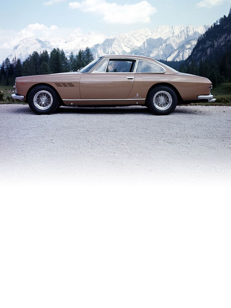 The 330 America was replaced by the Ferrari 330 GT 2+2