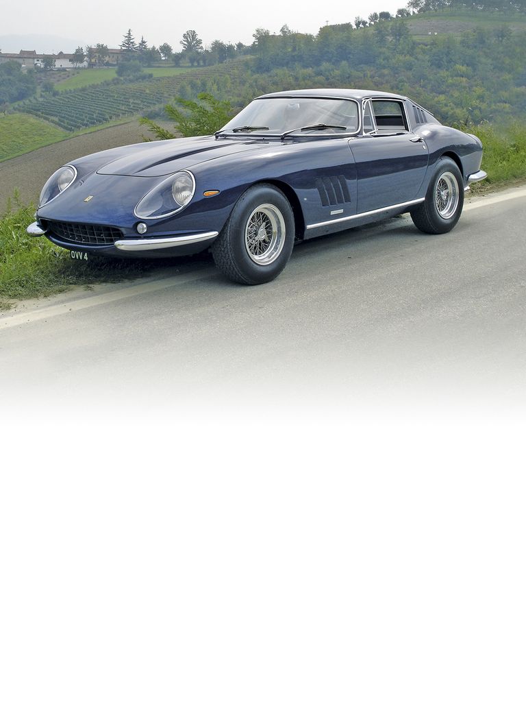 Ferrari 275 GTB4: Presented at the 1966 Paris Motor Show