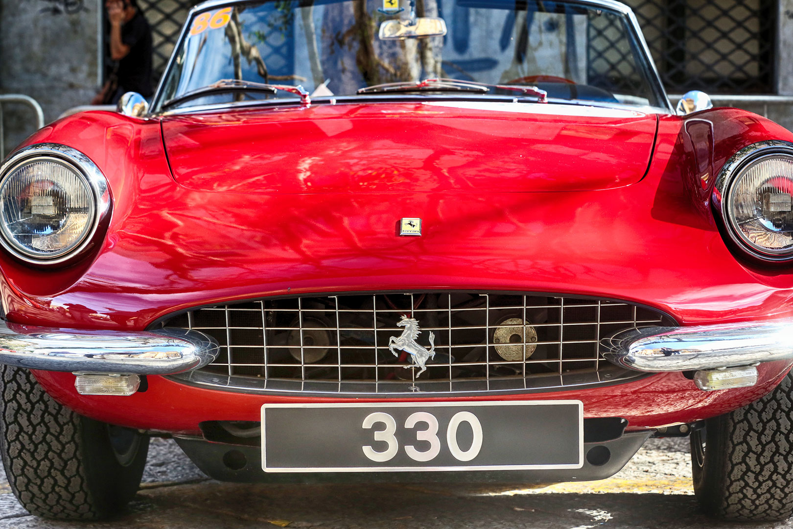 Ferrari 330 GTS-chassis-engine