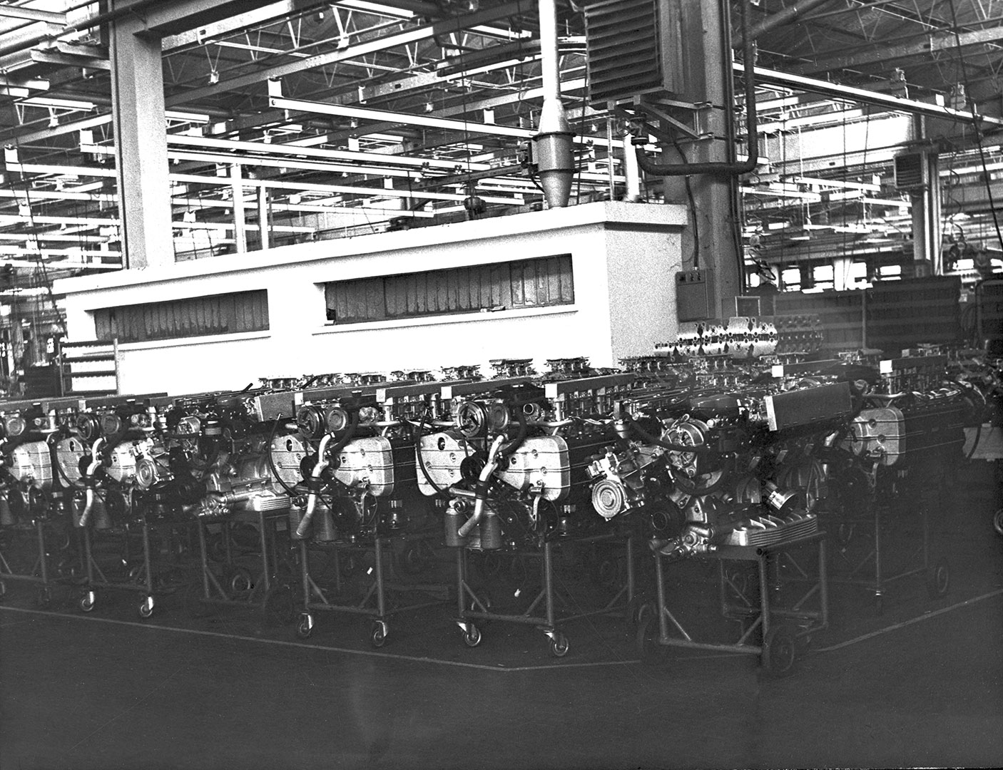 Ferrari 365 GT4 BB - chassis-engine