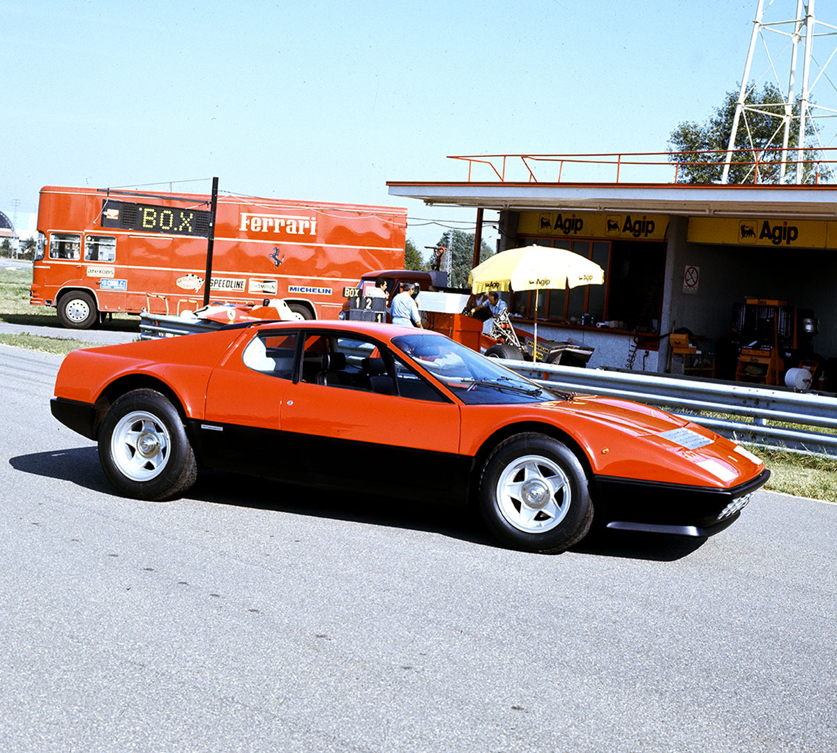 Ferrari 512 BB-engine-focus