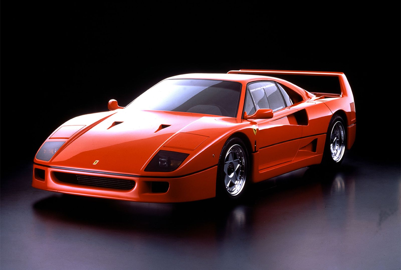 F40