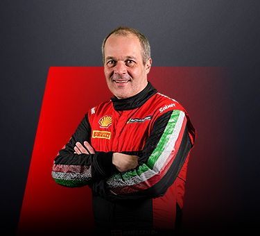 Per Nielsen driver in Ferrari Challenge Europe - DNK