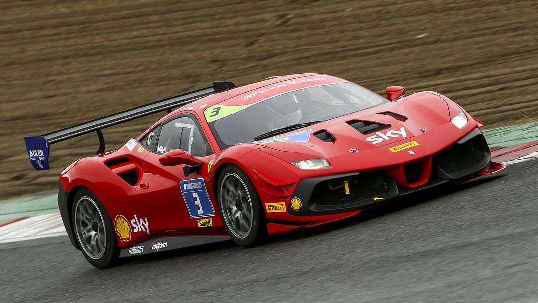 Elliott Pickering, Ferrari Challenge Driver