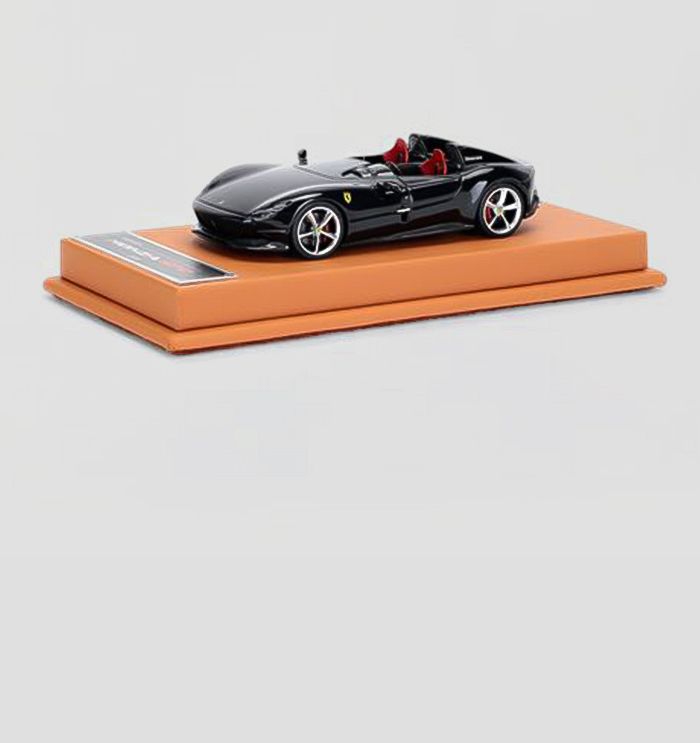 Discover your Ferrari Monza SP2 model in scale