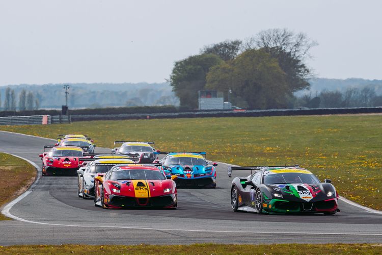 Corse Clienti - Ferrari Challenge UK