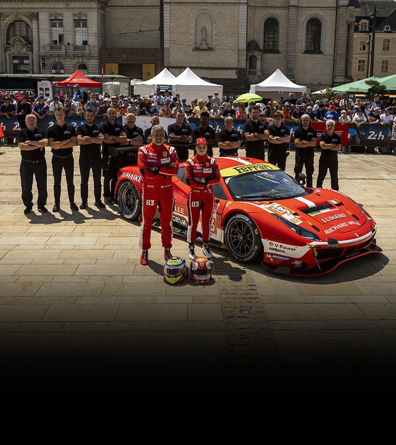 The streets of the centre of Le Mans bustled with the voices and faces of fans who arrived in droves to witness the by-now traditional Pesage, the scrutineering session for the cars set to take part in the 24 Hours of Le Mans.