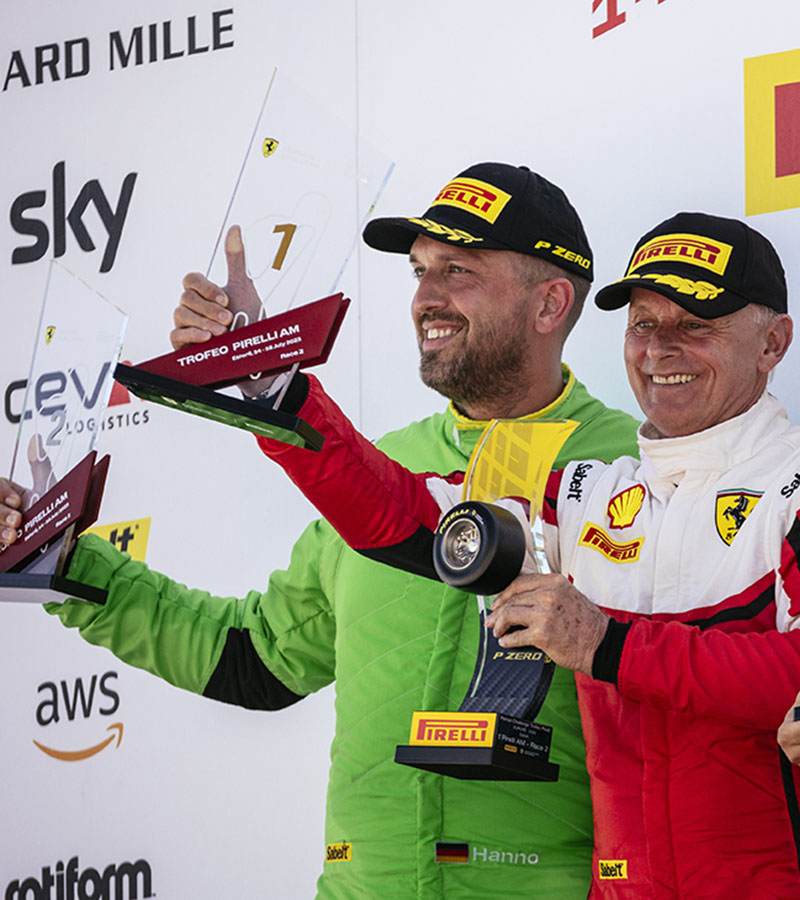 Race-2 at Estoril was very intense, with the winners of the first race on Saturday afternoon triumphing again: Thomas Fleming was first over the line in the Trofeo Pirelli, while Franz Engstler celebrated victory in the Am.