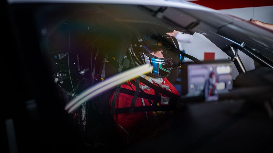 Giacomo Rinaldo, Ferrari Challenge Driver - Ferrari.com