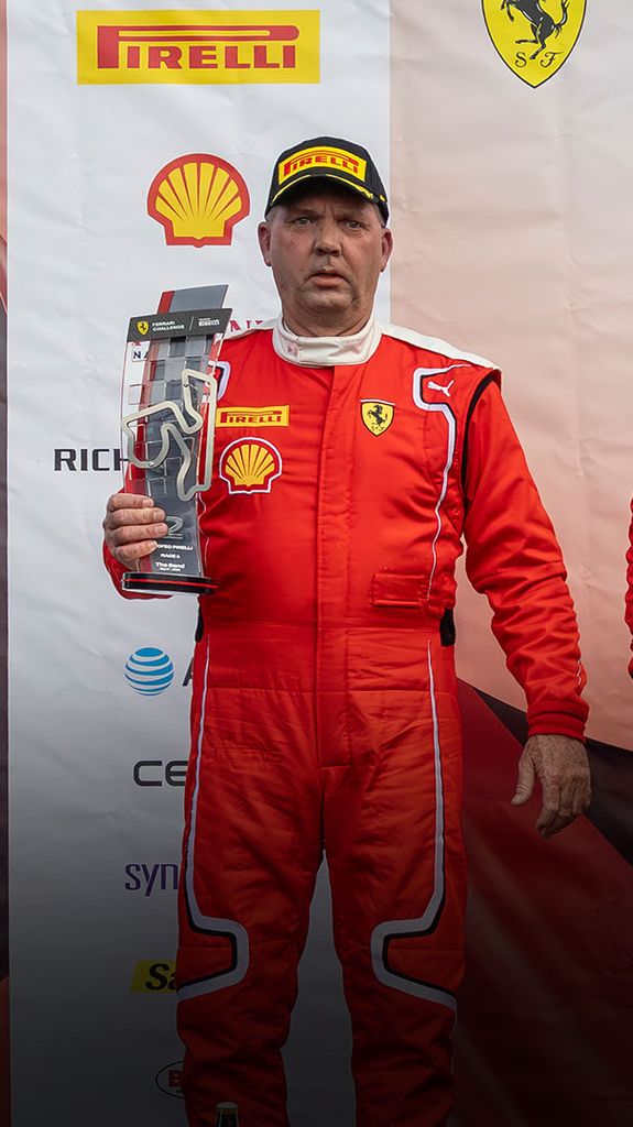 Robert Scott, Ferrari Challenge Driver - Ferrari.com