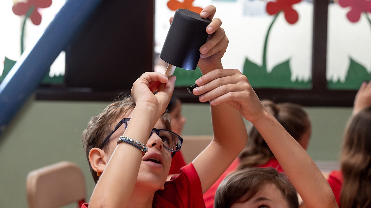 Ferrari launches Scintillab: a new educational project to promote STEM skills in primary schools